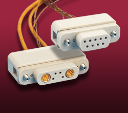 One connector to cable with 2 power pins and one connector to cable with 4 thermocouple pairs